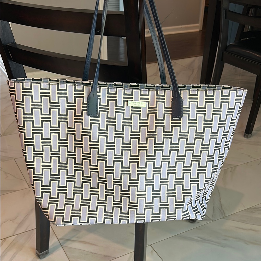 Kate Spade New York Harding Street Geo Large Tote.